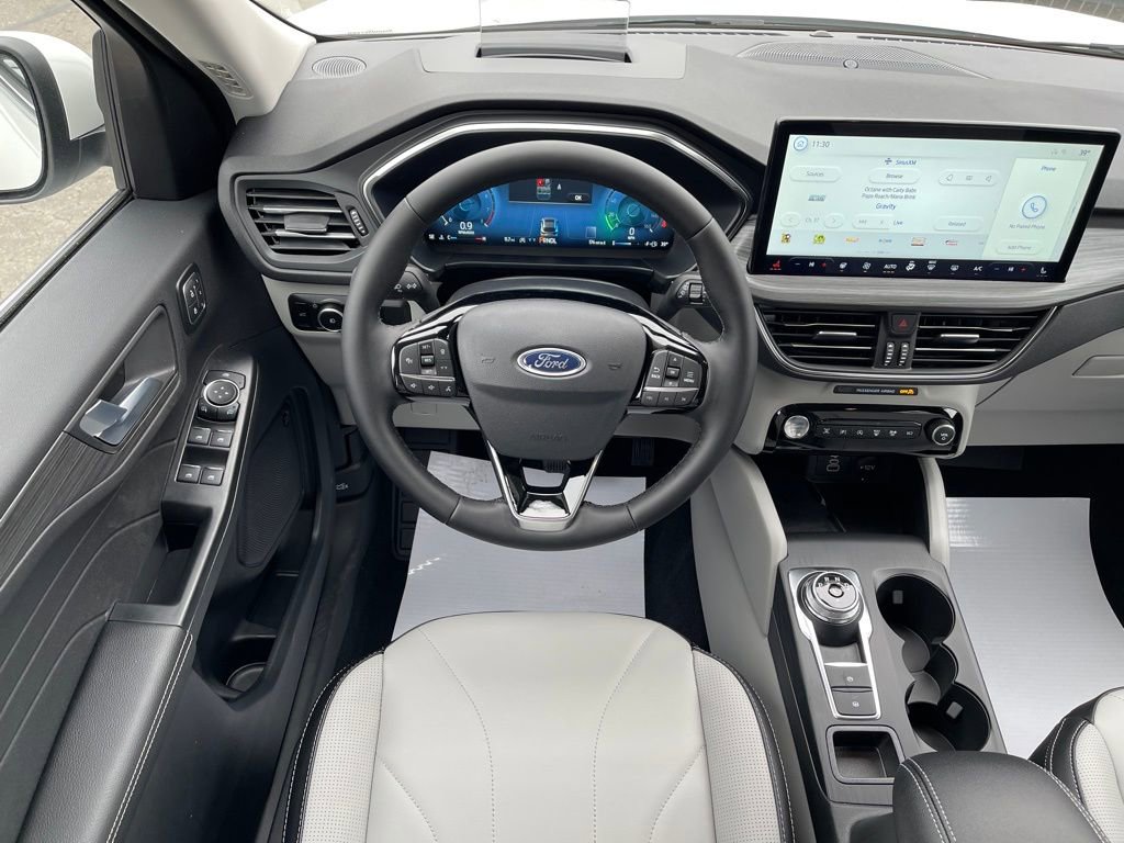 New 2026 Ford Escape Platinum w/ Premium Technology Package image 6