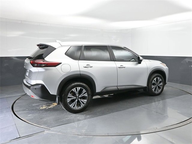 Certified 2023 Nissan Rogue SV image 15