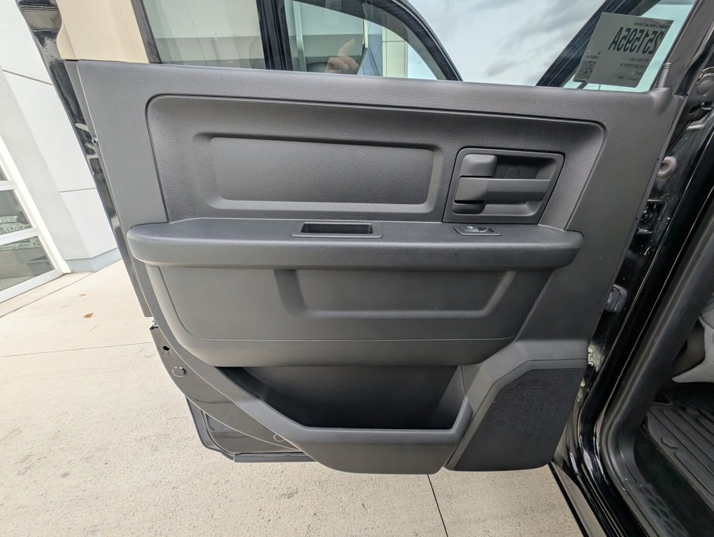 Used 2014 RAM 1500 Express image 37