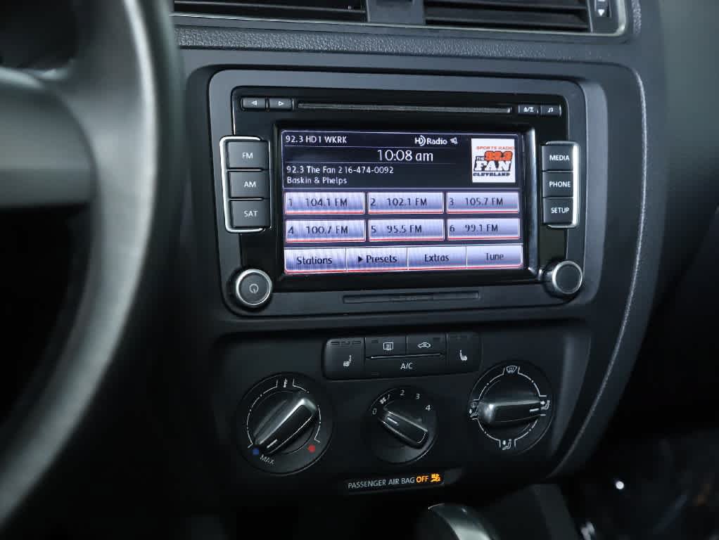 Used 2014 Volkswagen Jetta SE FWD image 25
