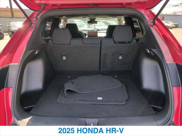 Used 2025 Honda HR-V Sport image 23