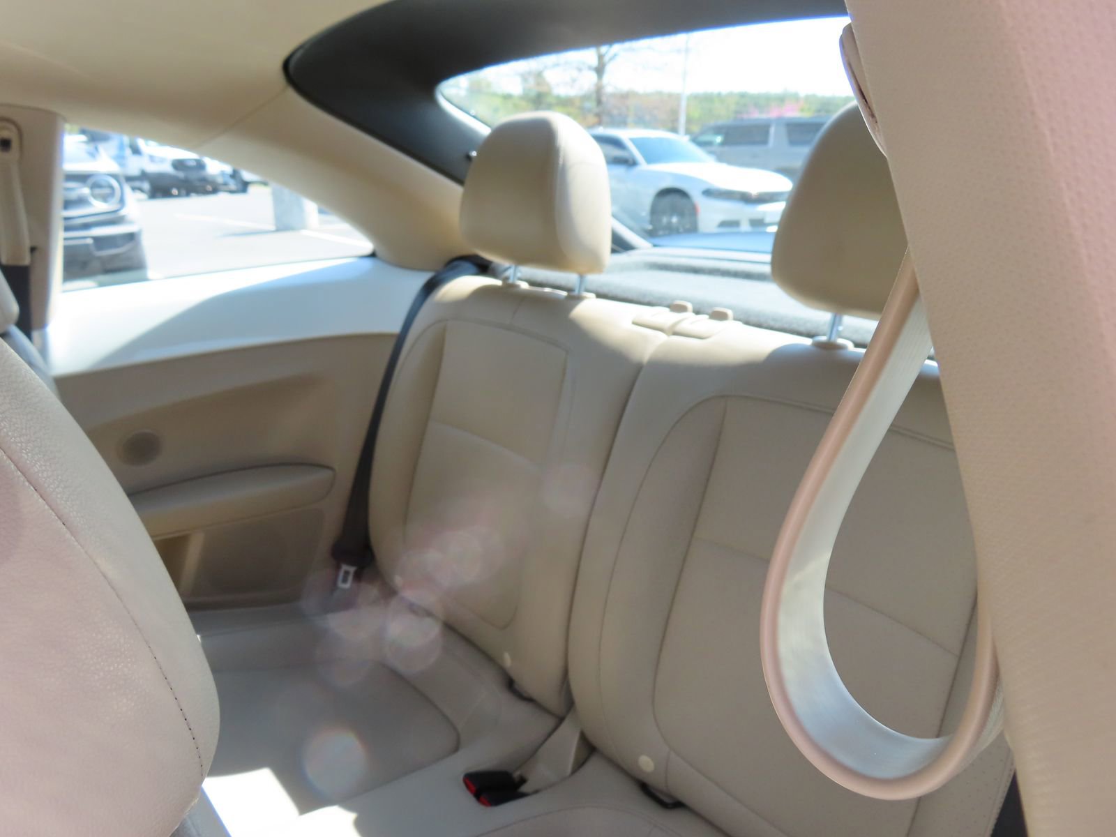 Used 2016 Volkswagen Beetle 1.8T SEL image 31