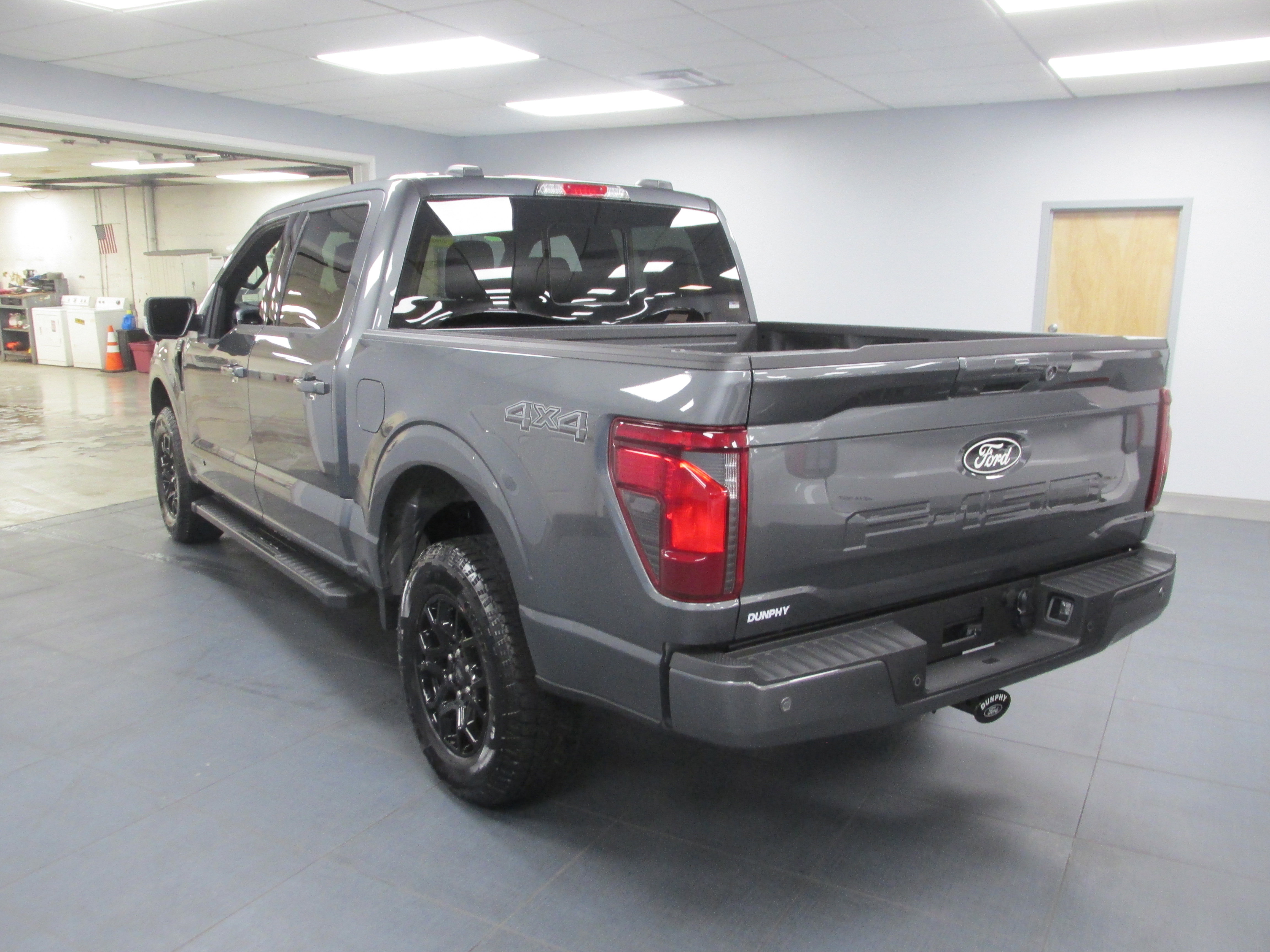 New 2026 Ford F150 XLT w/ Equipment Group 302A MID image 6