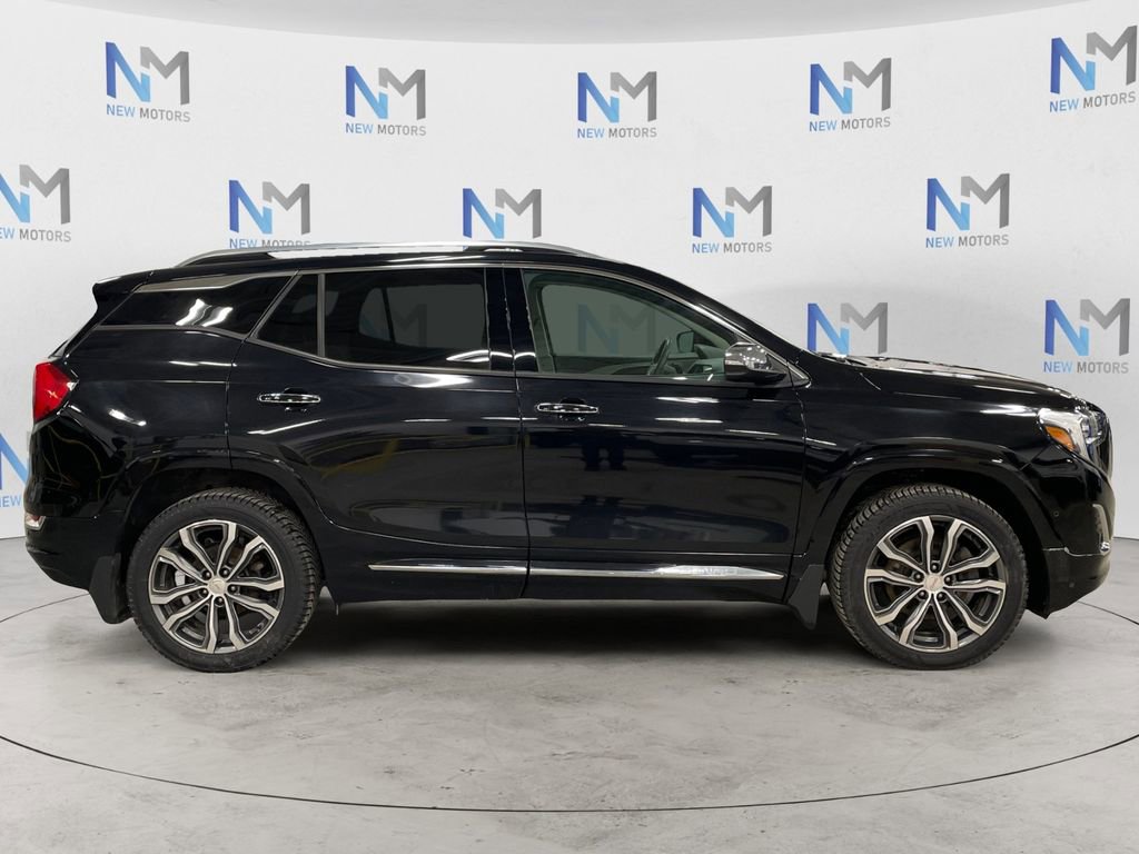 Used 2018 GMC Terrain Denali w/ Advanced Safety Package image 6