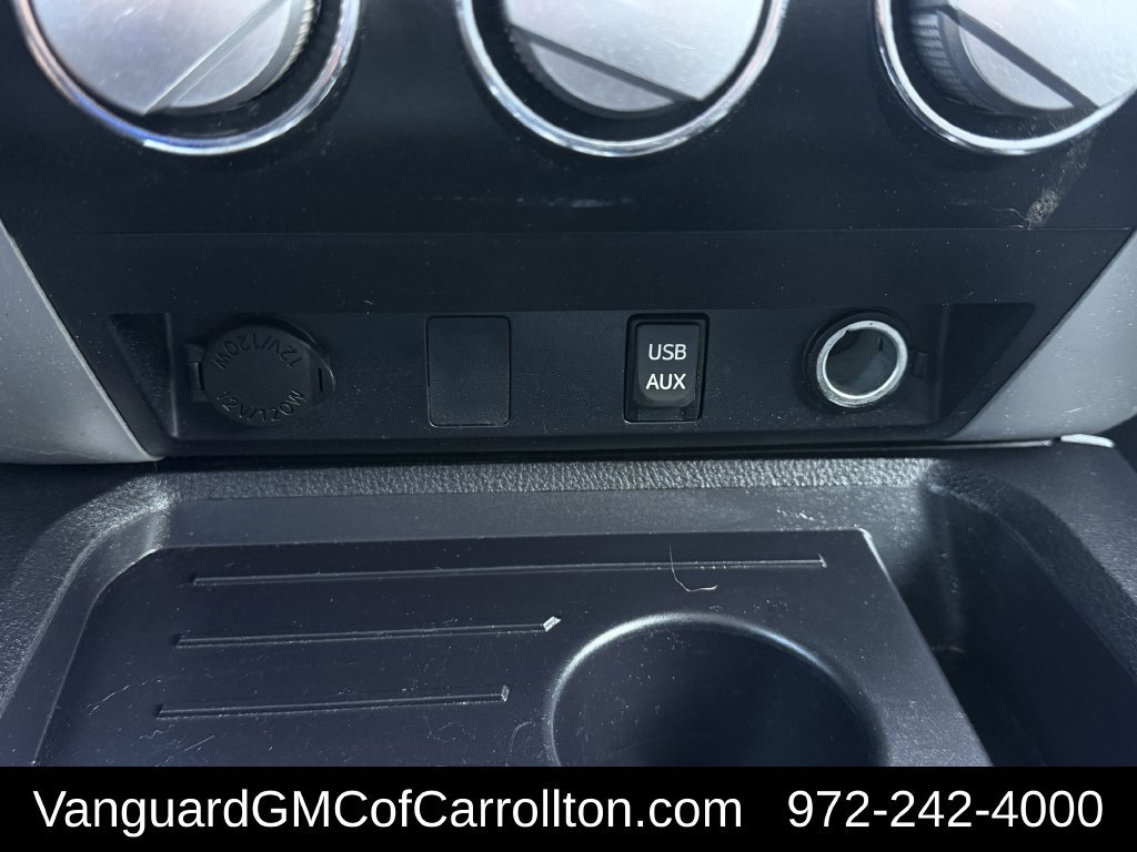 Used 2014 Toyota Tundra SR5 w/ SR5 Upgrade Package AWD/4WD image 21