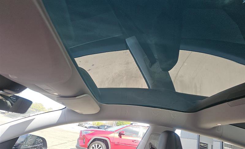 Used 2026 Tesla Model 3 image 5