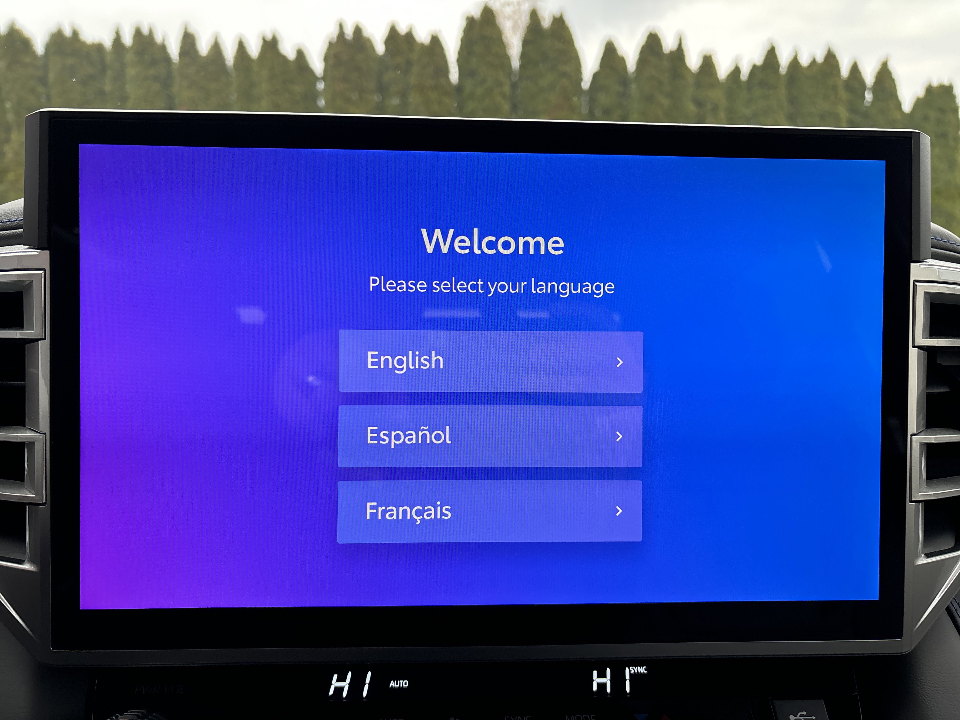 Used 2025 Toyota Tundra Platinum image 25