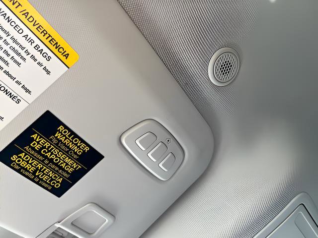 Used 2025 Ford Escape Platinum image 23