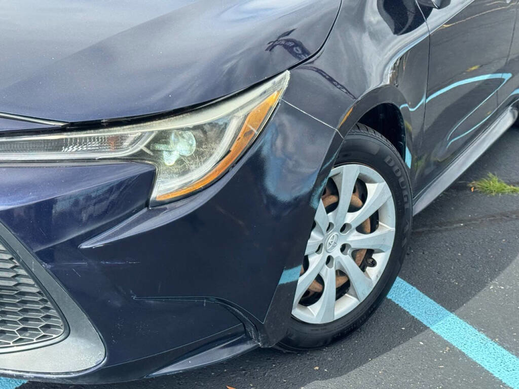 Used 2020 Toyota Corolla LE image 20