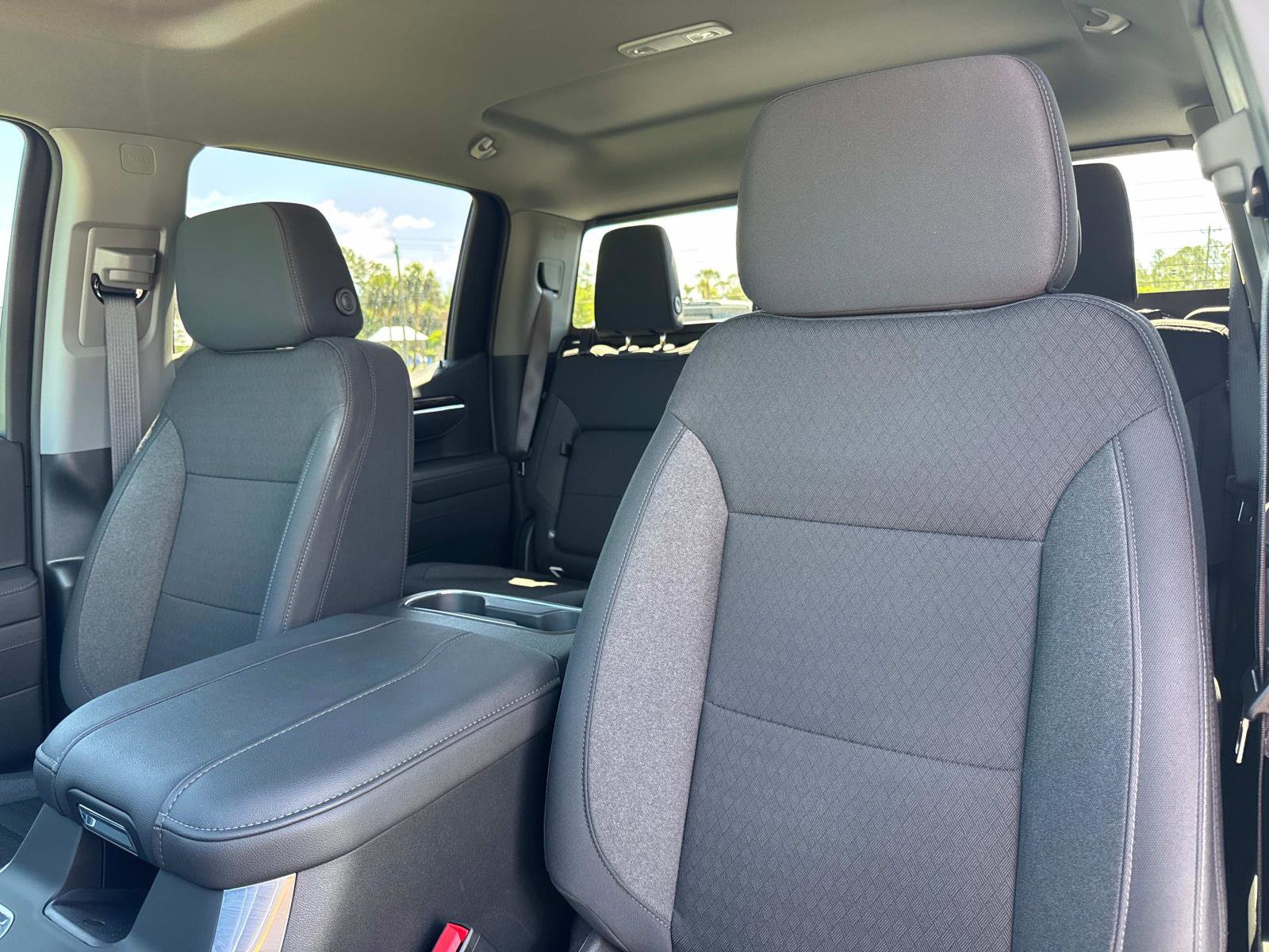 Used 2026 GMC Sierra 1500 Elevation w/ Preferred Package AWD/4WD image 21