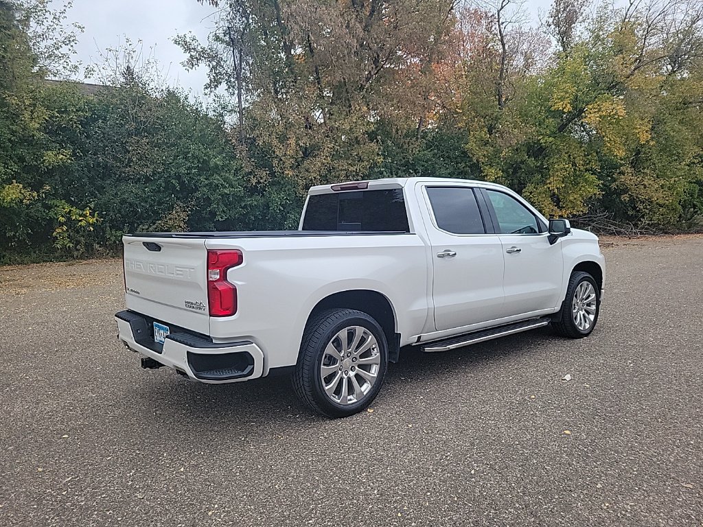 Used 2020 Chevrolet Silverado 1500 High Country AWD/4WD image 16