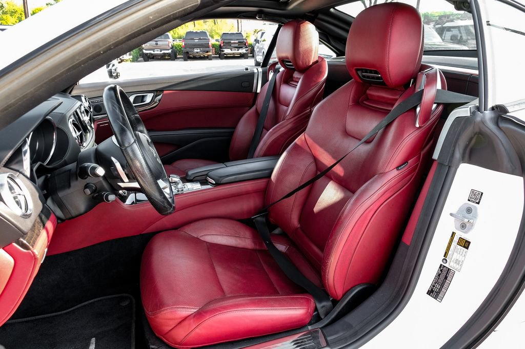 Used 2018 Mercedes-Benz SL 550 image 32