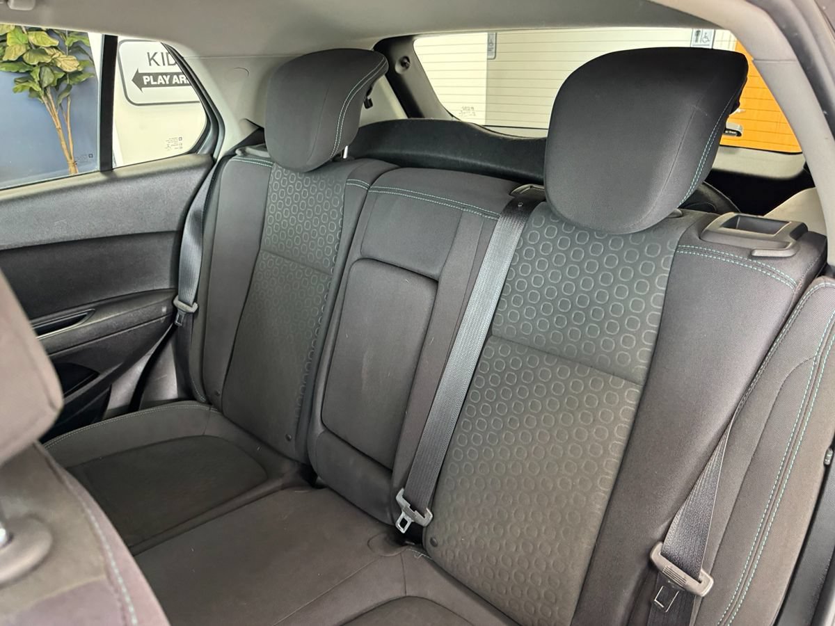 Used 2015 Chevrolet Trax LS FWD image 40