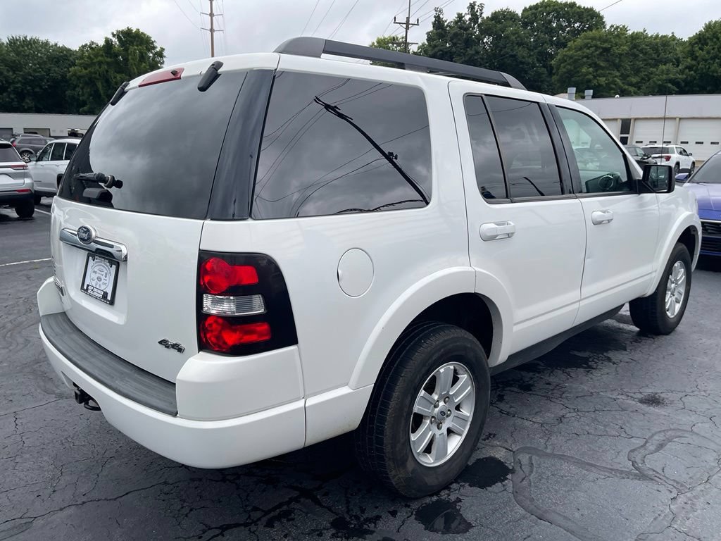 Used 2010 Ford Explorer XLT AWD/4WD image 3