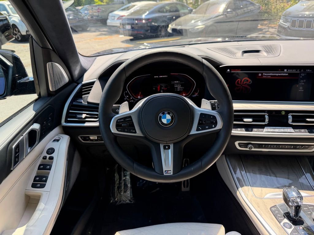 Used 2021 BMW X5 M50i w/ Executive Package image 28