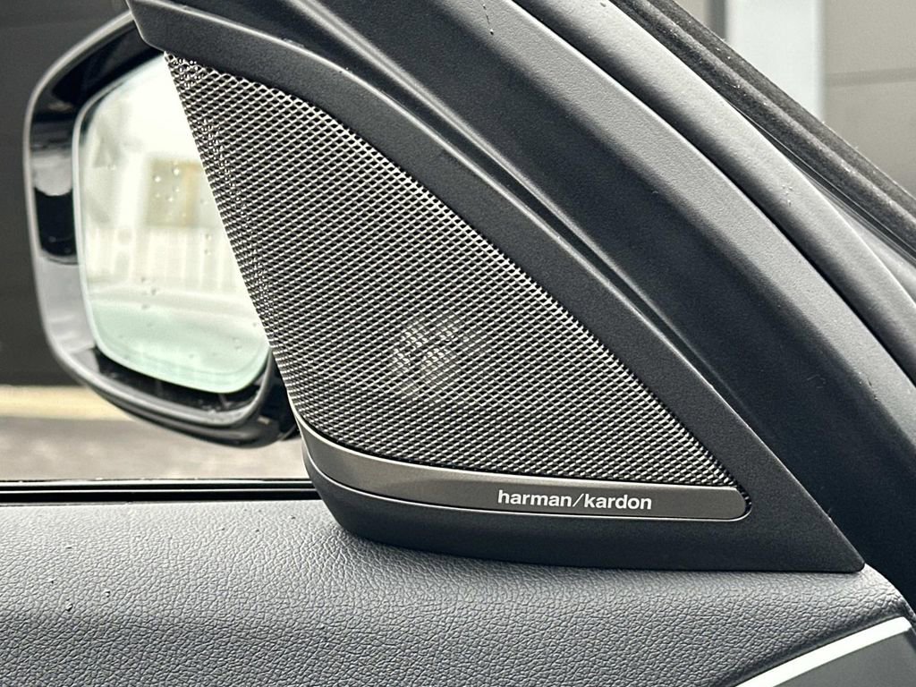 Used 2023 BMW 530i xDrive w/ M Sport Package image 25