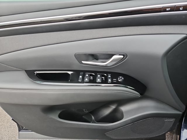 Used 2024 Hyundai Tucson Limited AWD/4WD image 14