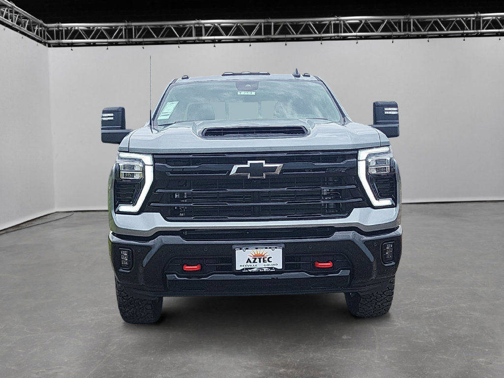 New 2026 Chevrolet Silverado 2500 LT w/ Trail Boss Package AWD/4WD image 2