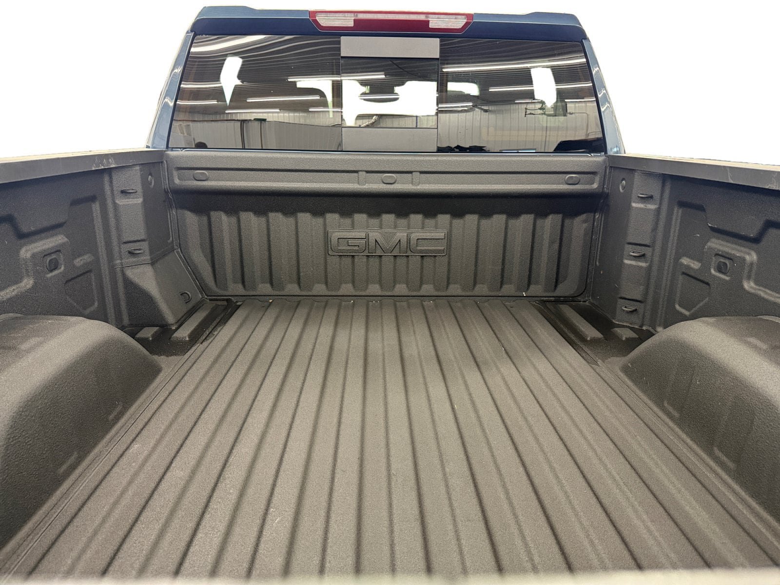Used 2024 GMC Sierra 1500 Elevation w/ Preferred Package AWD/4WD image 27