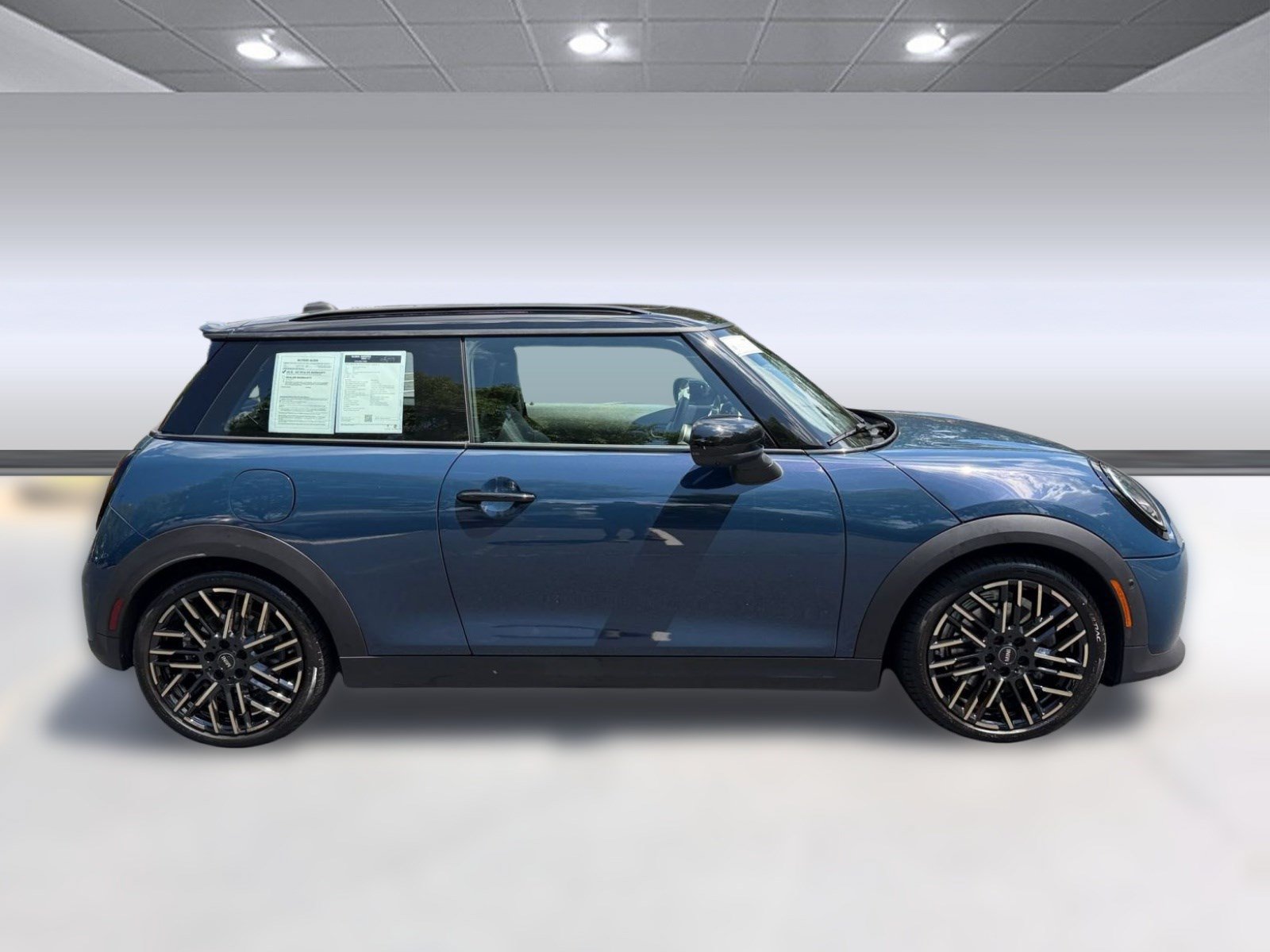 Certified 2025 MINI Cooper S FWD image 8