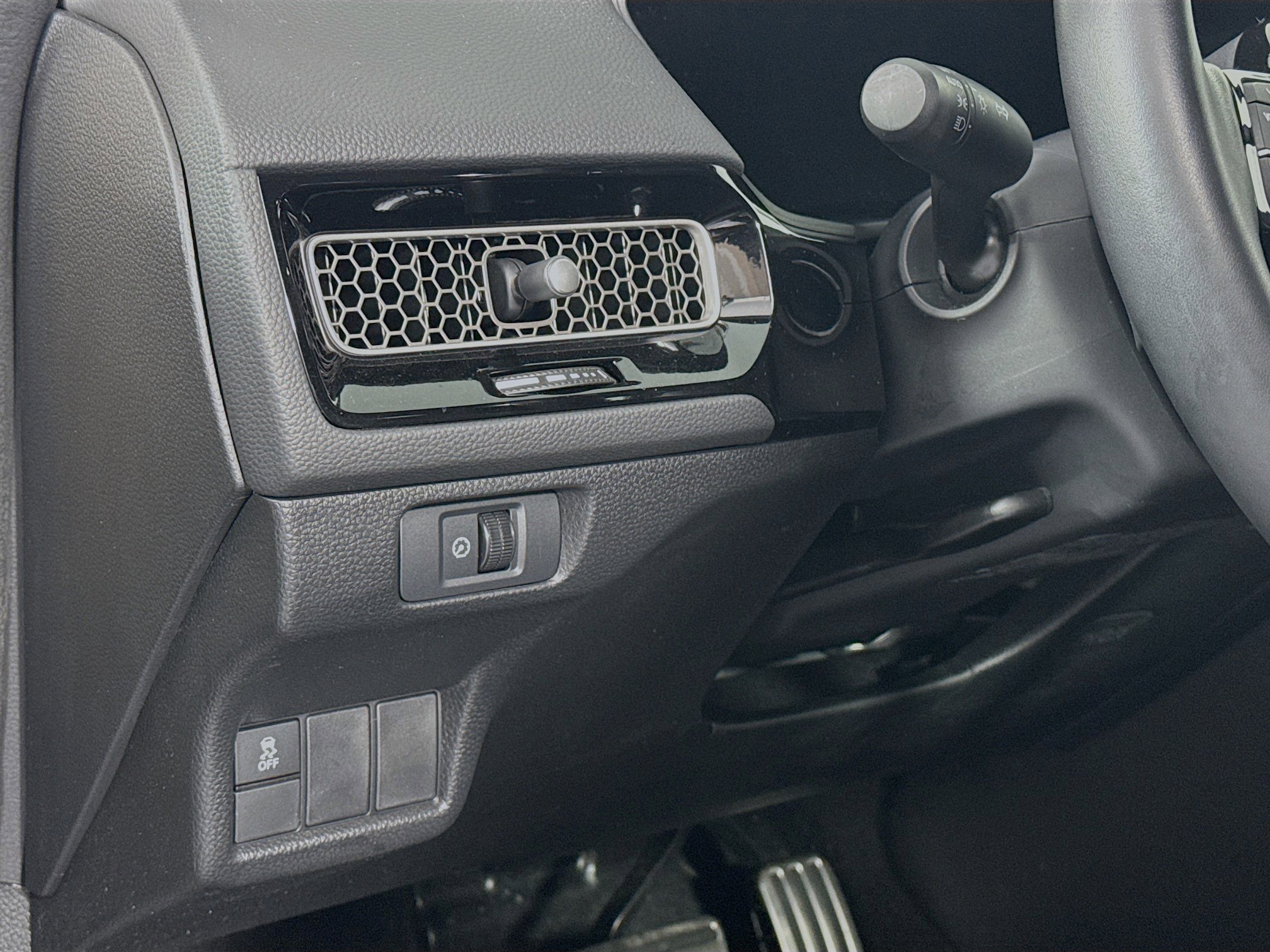 Certified 2025 Honda Civic Sport image 10