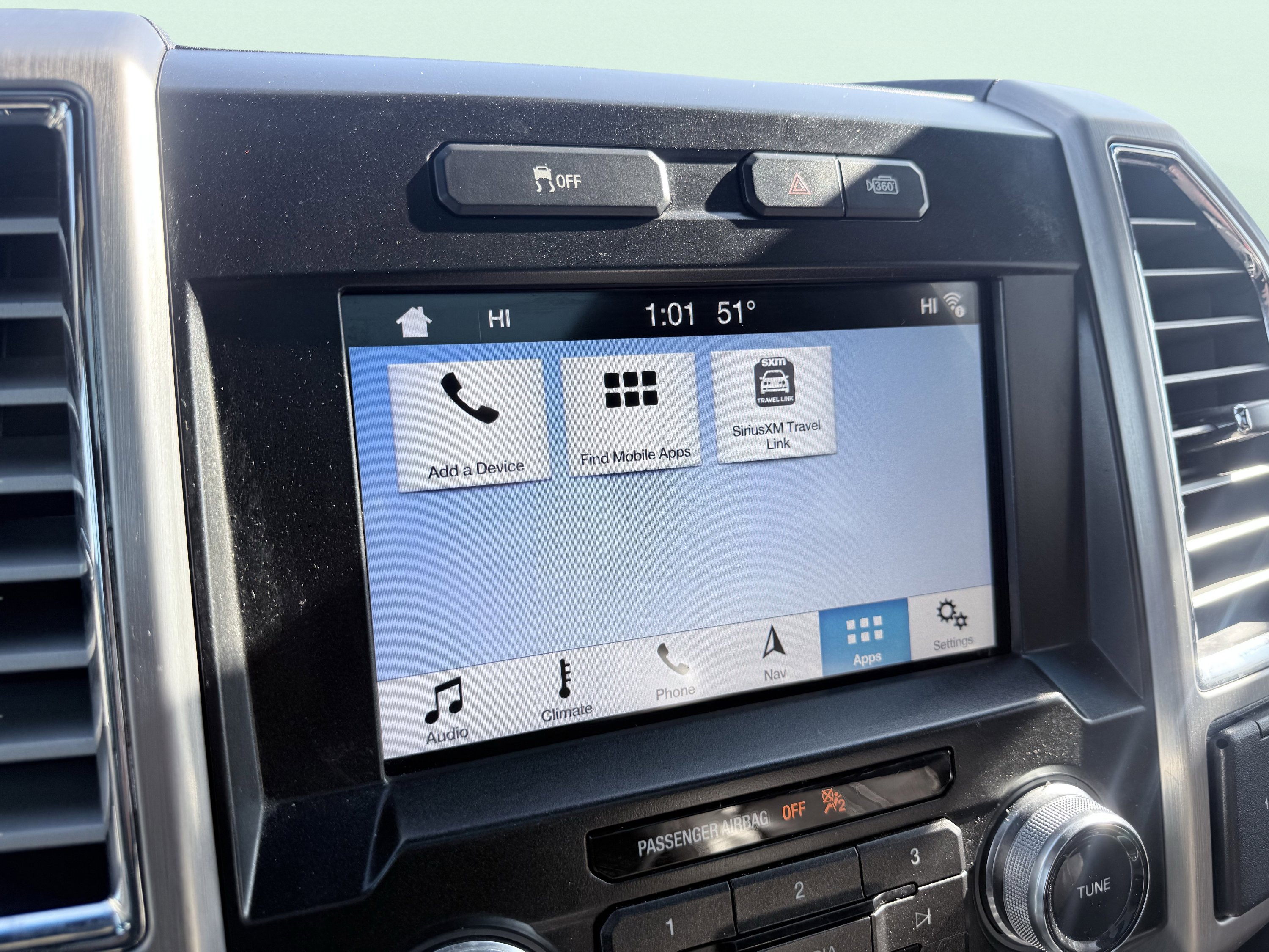 Used 2016 Ford F150 Platinum w/ Equipment Group 701A Luxury image 45