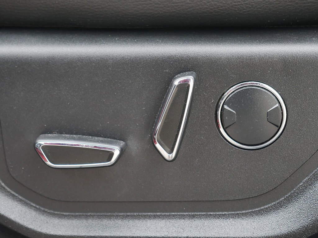 Used 2018 Ford F150 Lariat AWD/4WD image 14