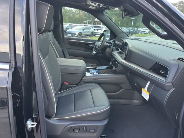 New 2026 Chevrolet Suburban Premier w/ Sun And Tow Package image 40