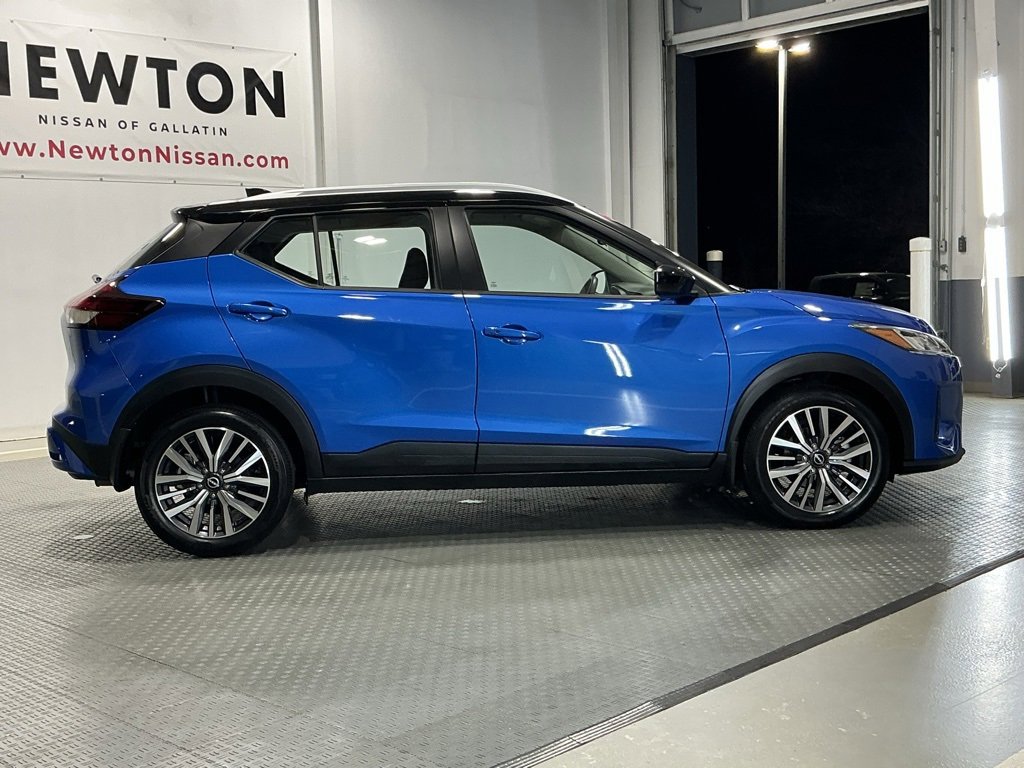 Used 2023 Nissan Kicks SV image 35