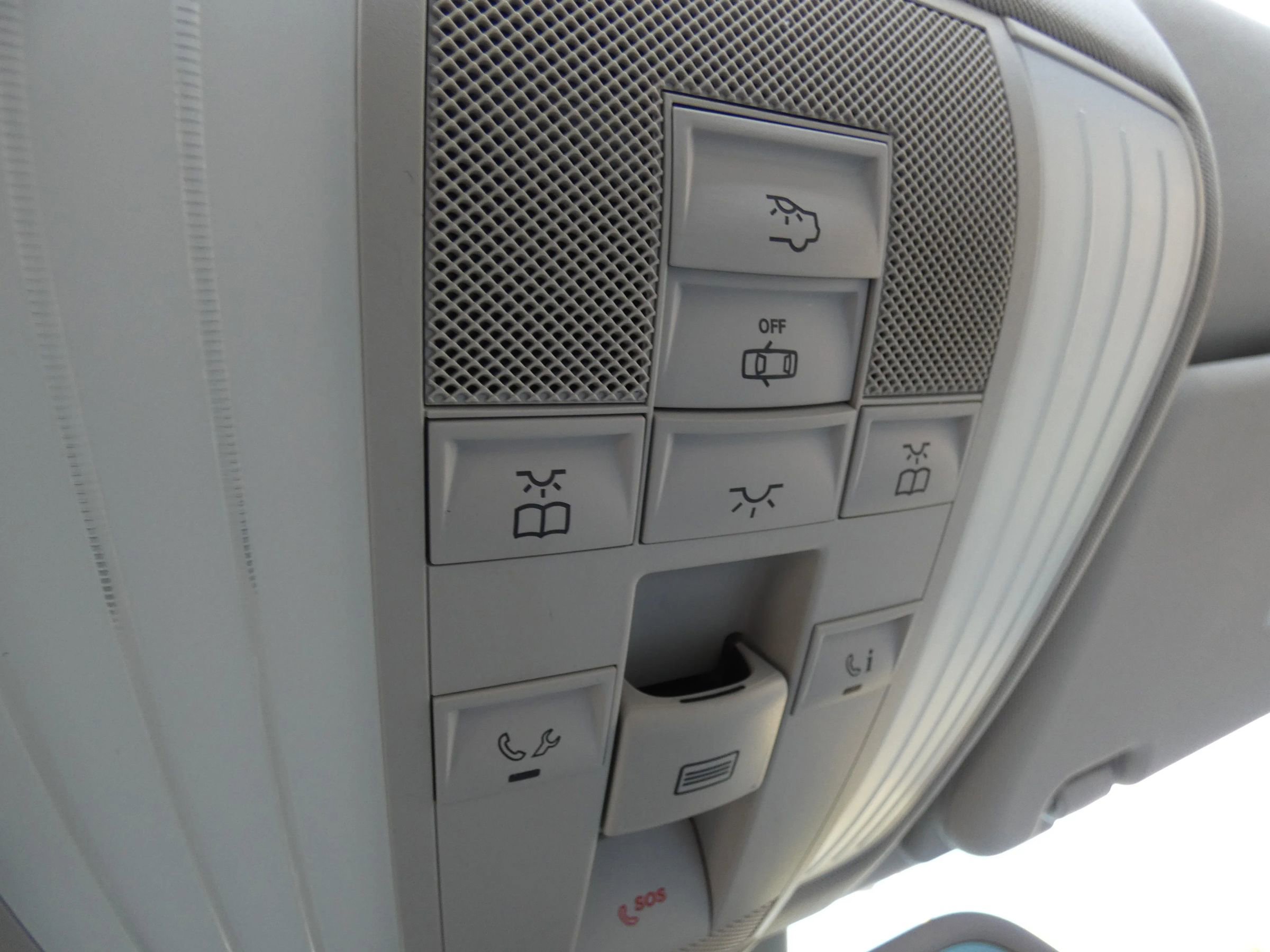 Used 2016 Mercedes-Benz E 350 Sedan w/ Premium Package image 65