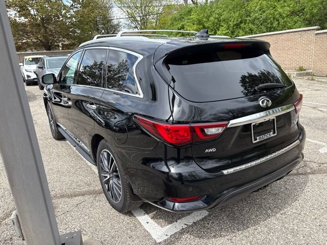 Used 2019 INFINITI QX60 Luxe w/ Sensory Package AWD/4WD image 22