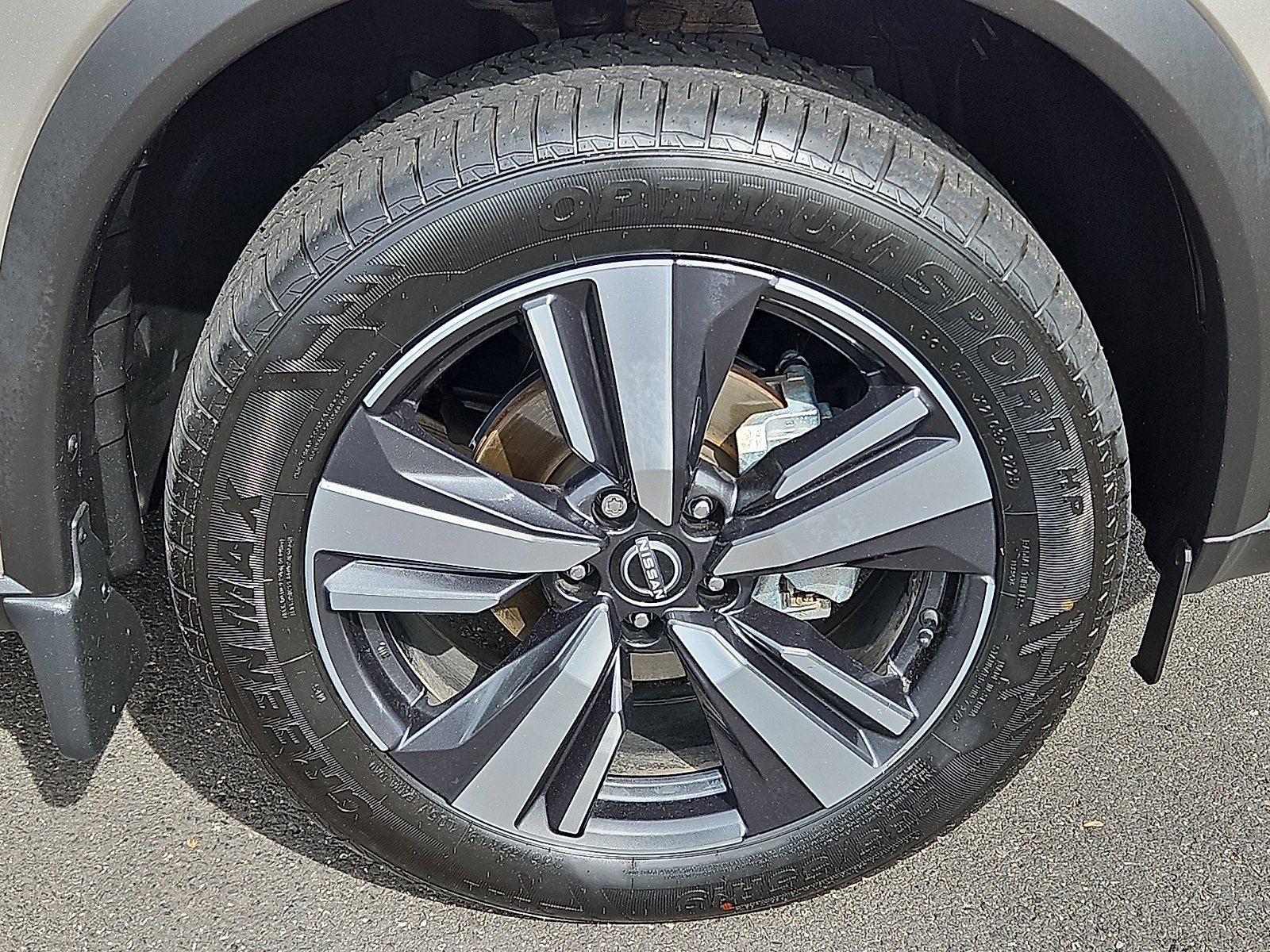 Certified 2023 Nissan Rogue Platinum w/ Platinum Premium Package AWD/4WD image 8