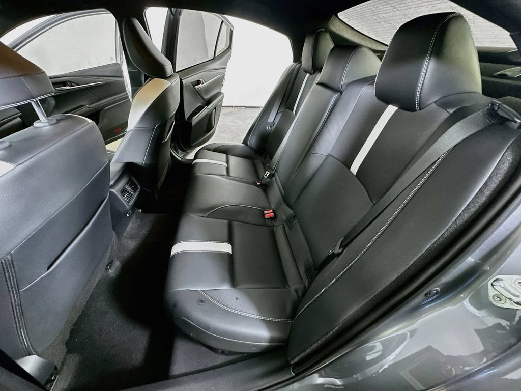 Used 2026 Toyota Camry SE FWD image 14
