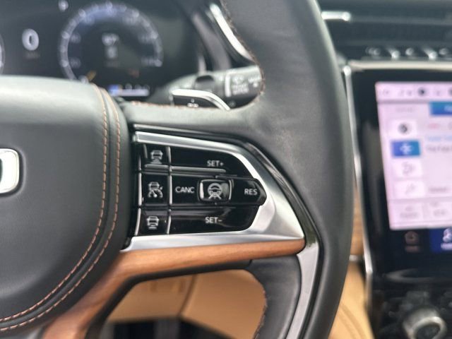 Used 2024 Jeep Grand Cherokee L Summit image 33