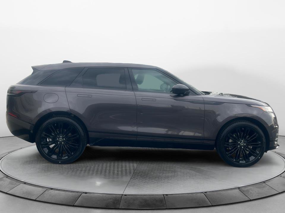 New 2026 Land Rover Range Rover Velar Dynamic SE AWD/4WD image 8