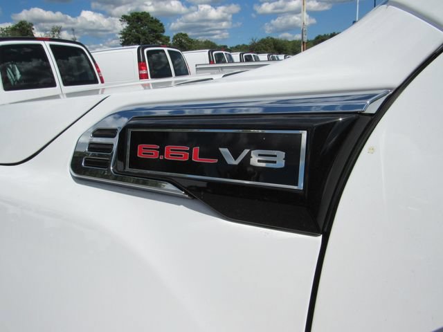 New 2026 GMC Sierra 3500 Pro w/ Convenience Package RWD image 9