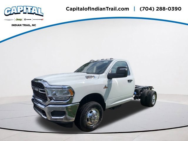 New 2024 RAM 3500 Tradesman w/ Chrome Appearance Group