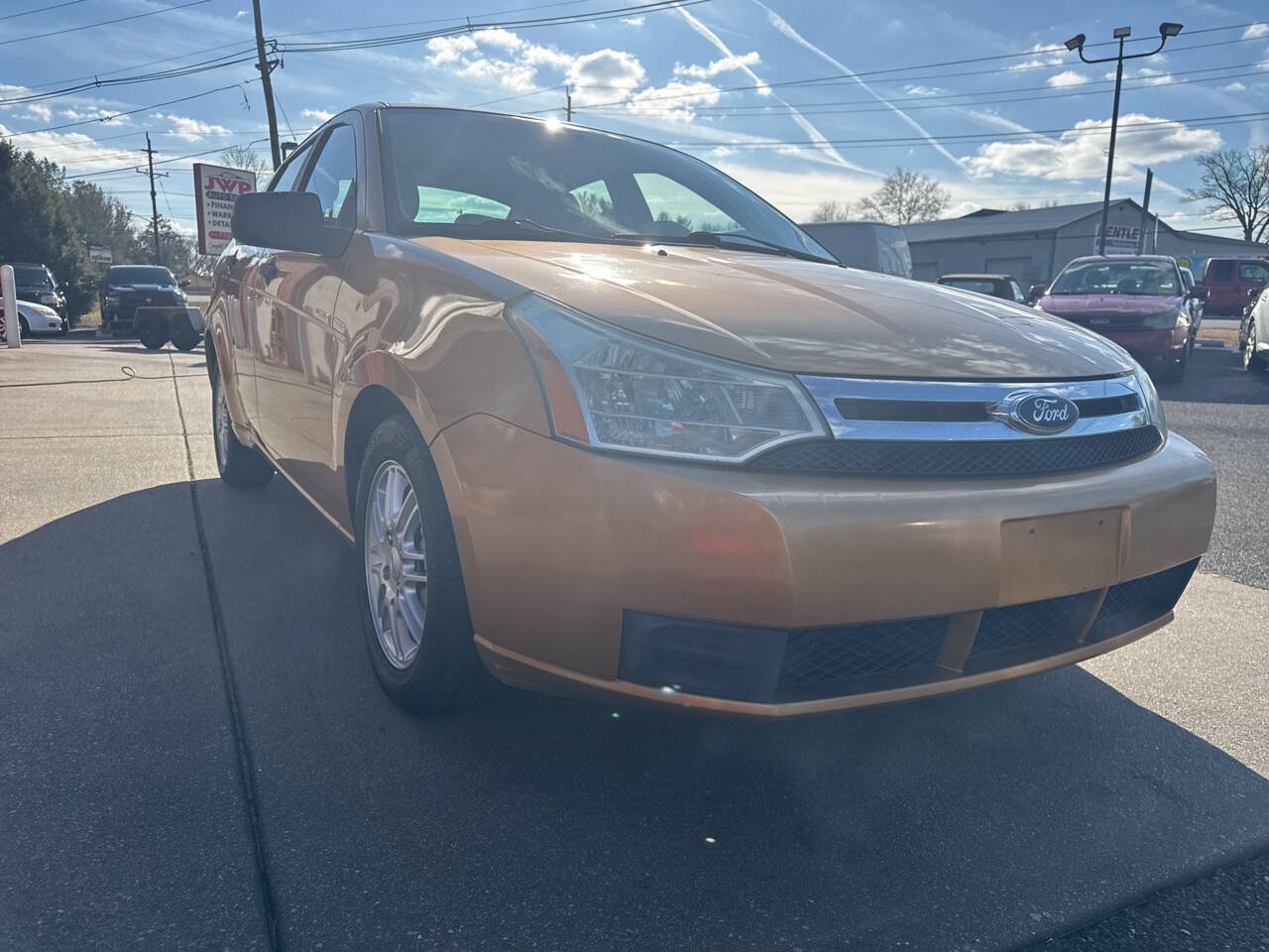 Used 2009 Ford Focus SE FWD image 4