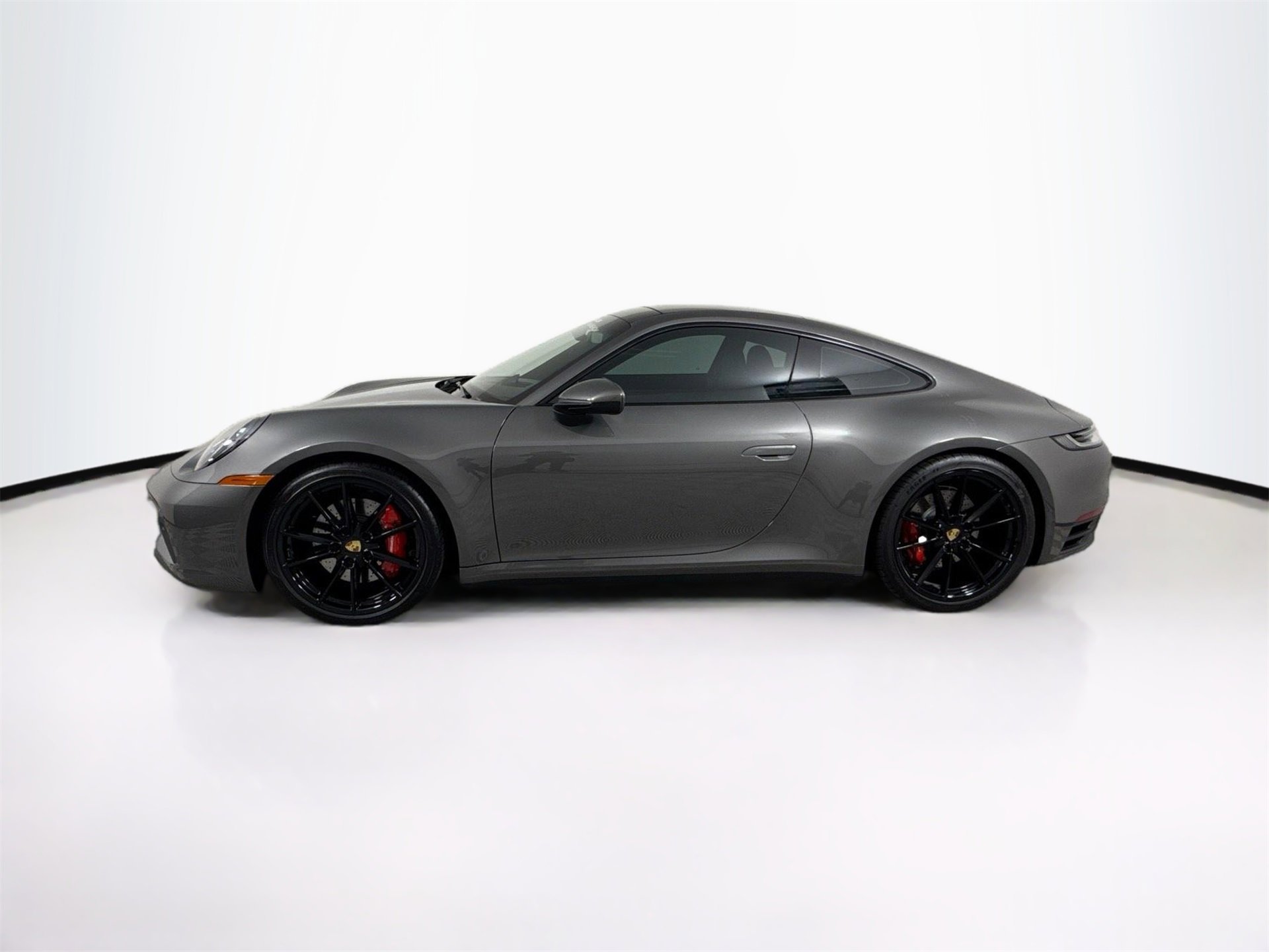 Used 2024 Porsche 911 Carrera S image 4