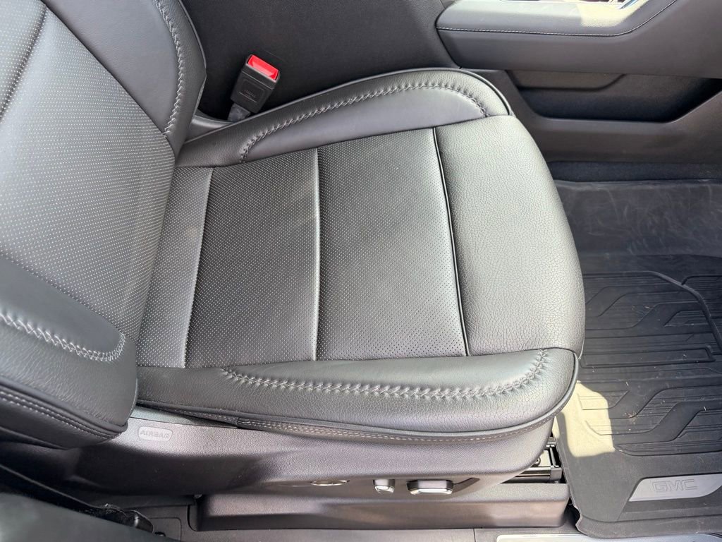 Used 2024 GMC Sierra 1500 Denali w/ Technology Package image 18