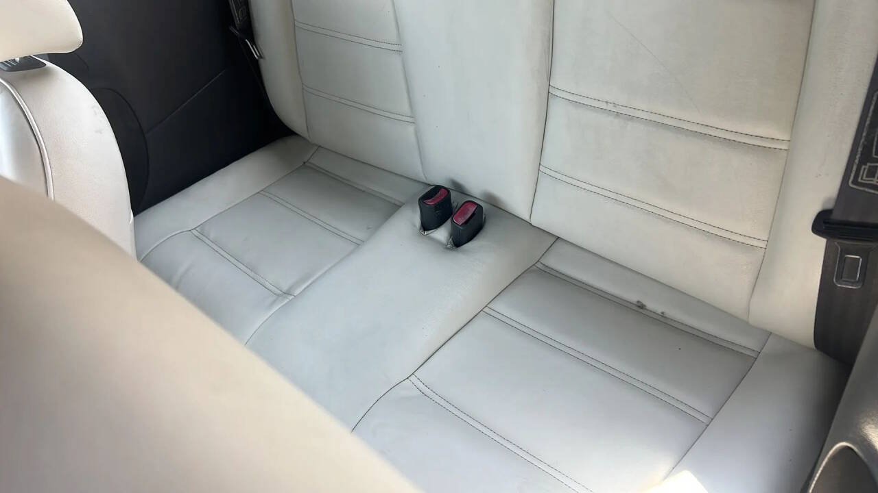 Used 1999 Ford Mustang Convertible RWD image 16