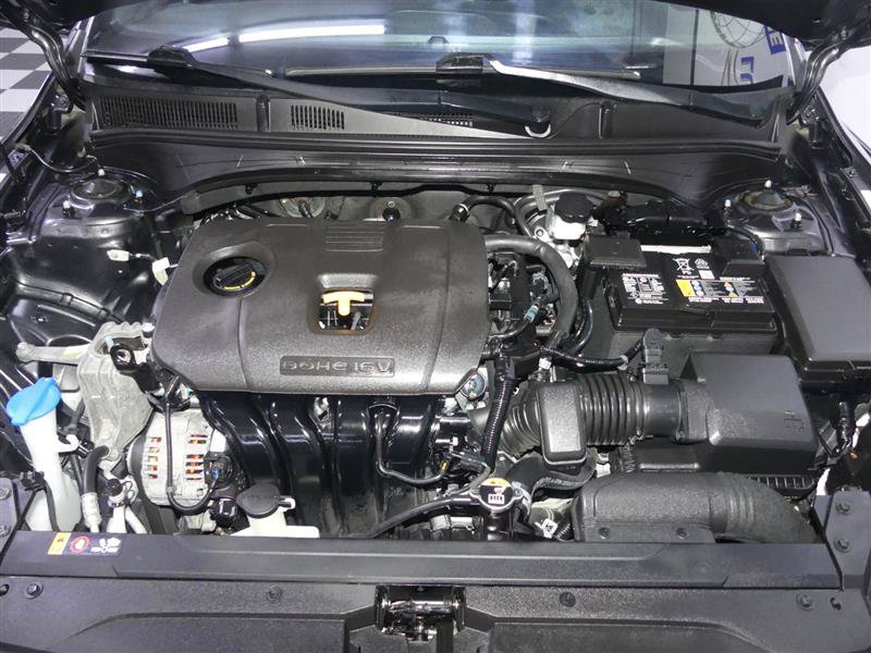 Used 2023 Kia Forte GT-Line w/ GT-Line Premium Package FWD image 12