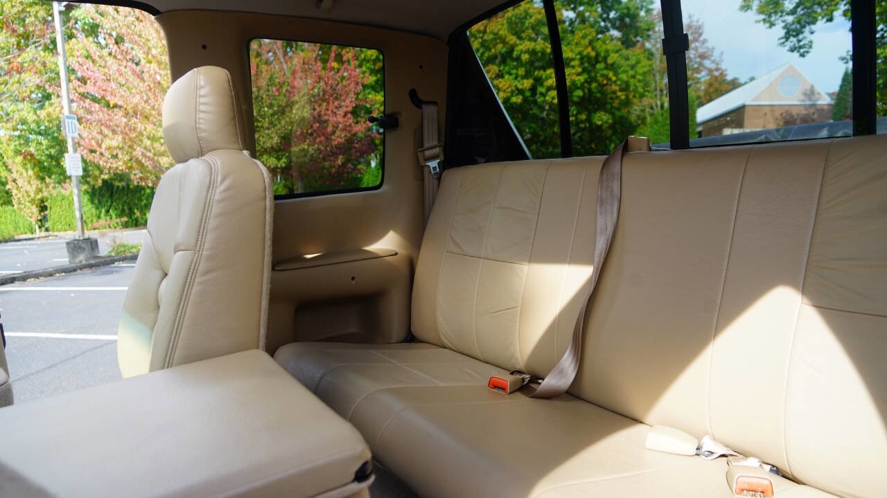 Used 1997 Dodge Ram 3500 Truck 4x4 Club Cab image 74