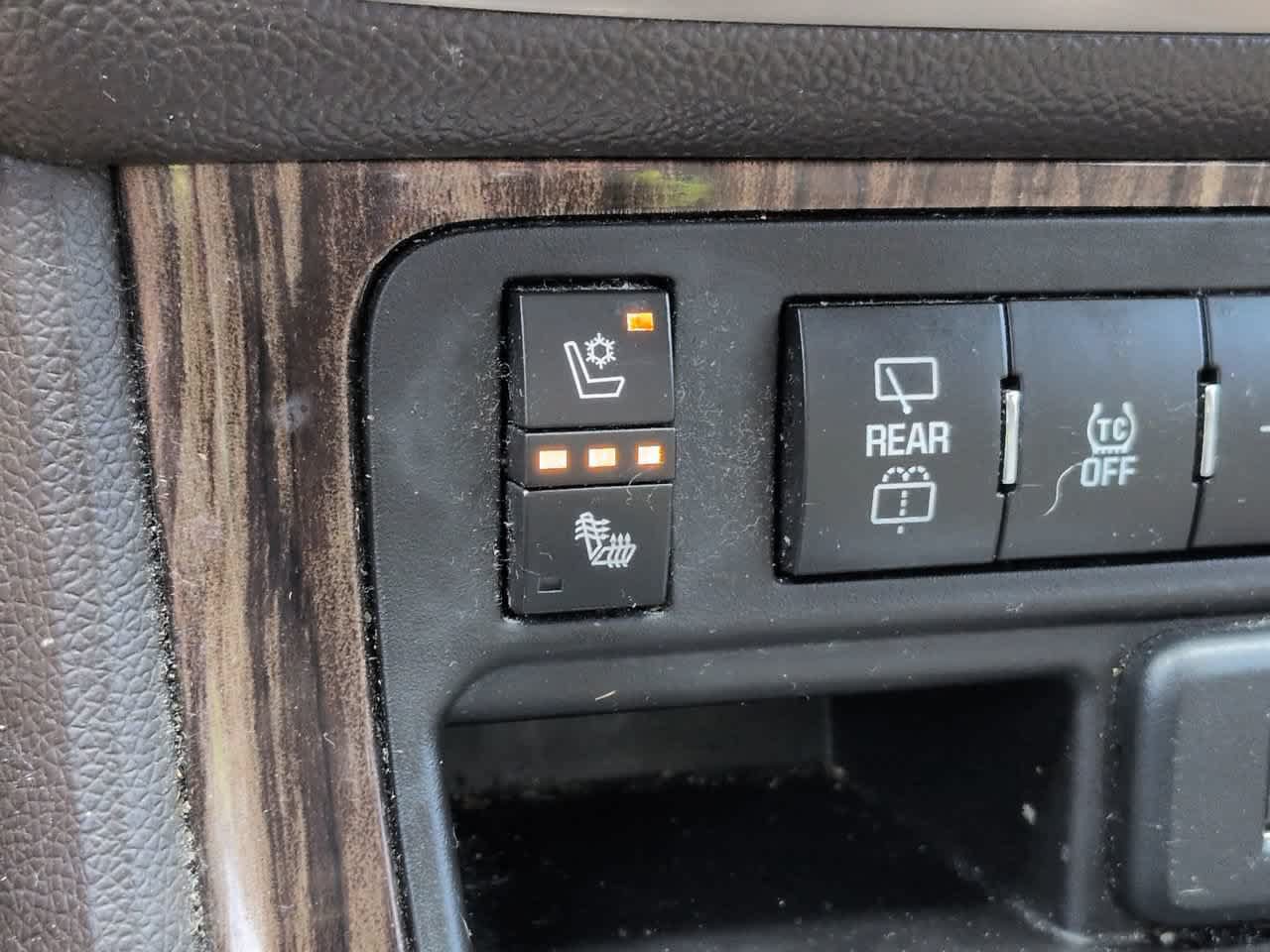 Used 2015 GMC Acadia Denali AWD/4WD image 23
