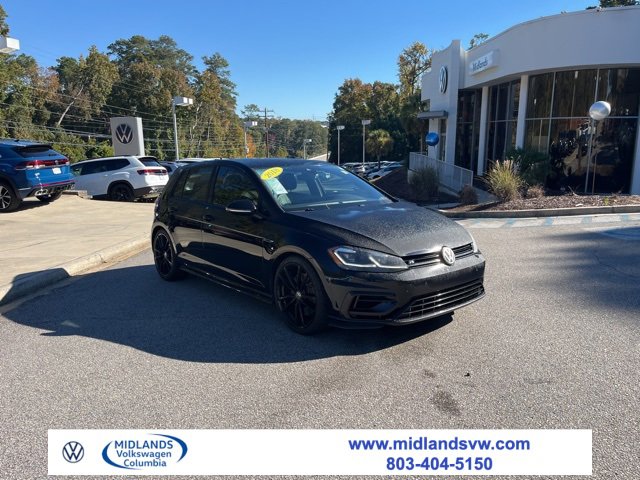 Used 2018 Volkswagen Golf R 4-Door image 1