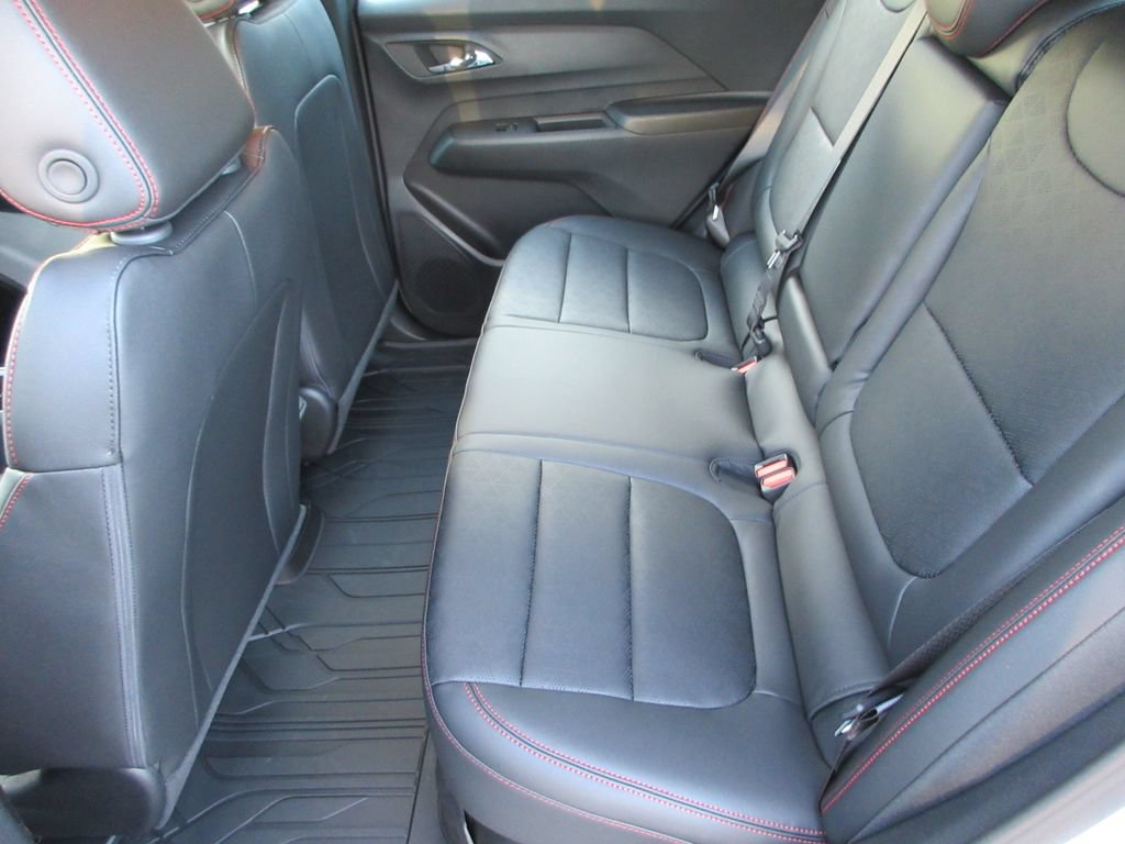 New 2027 Chevrolet Bolt RS w/ Technology Package FWD image 13
