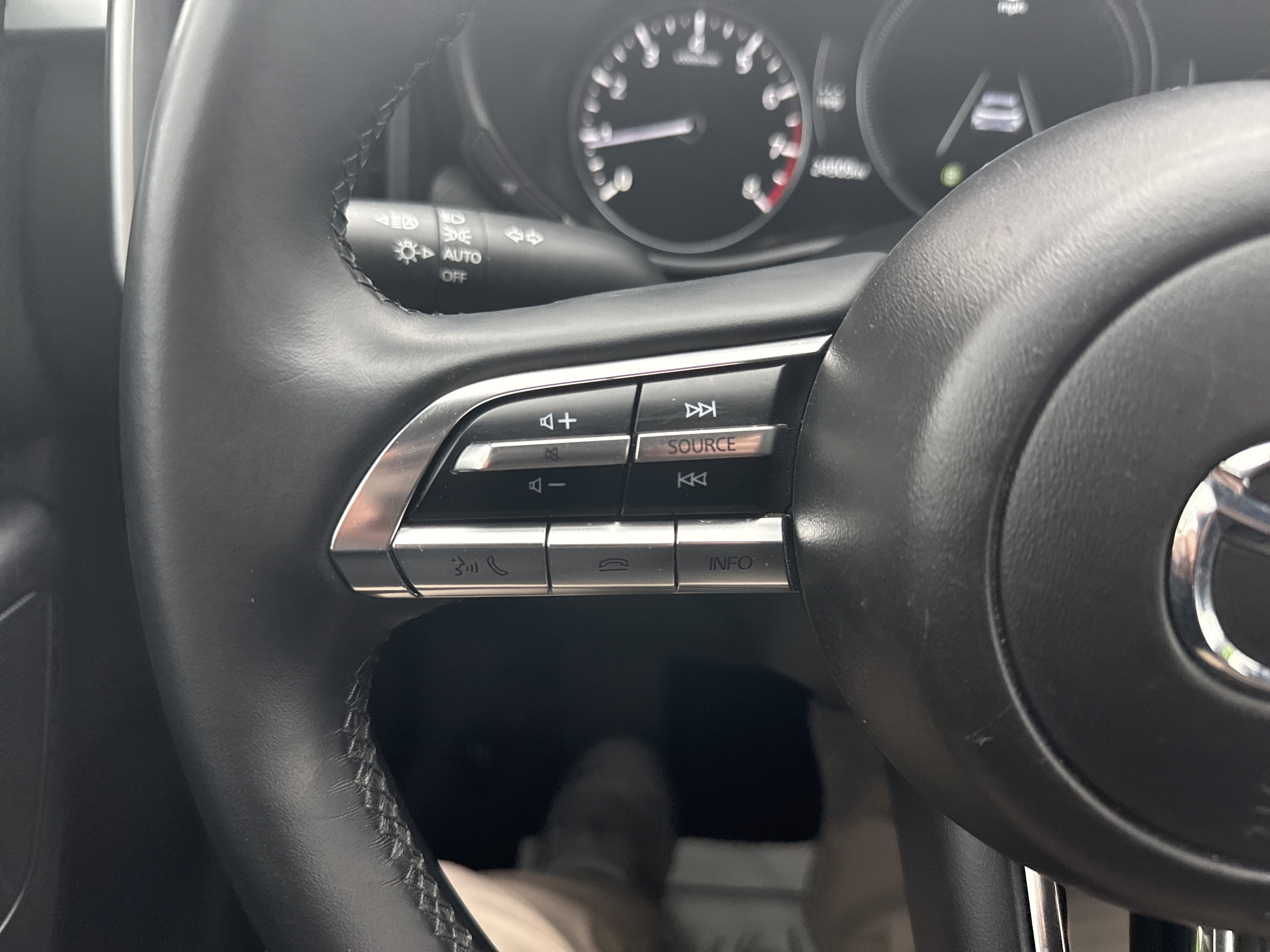 Used 2025 MAZDA CX-50 AWD 2.5 S w/ Preferred Package image 19