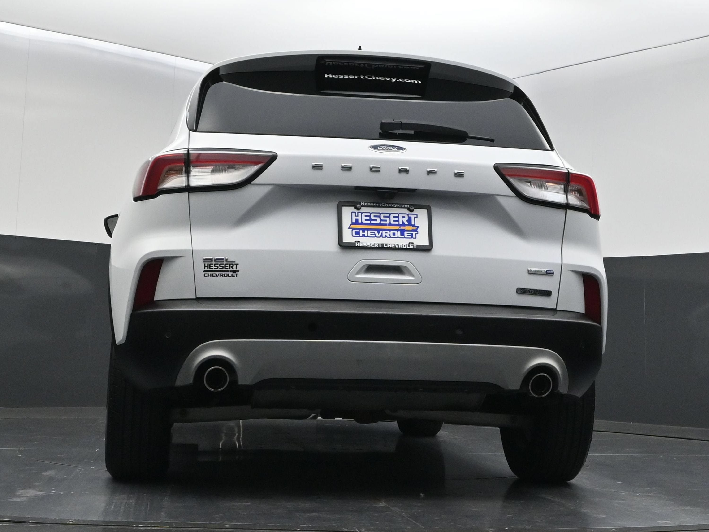Used 2020 Ford Escape SEL AWD/4WD image 46