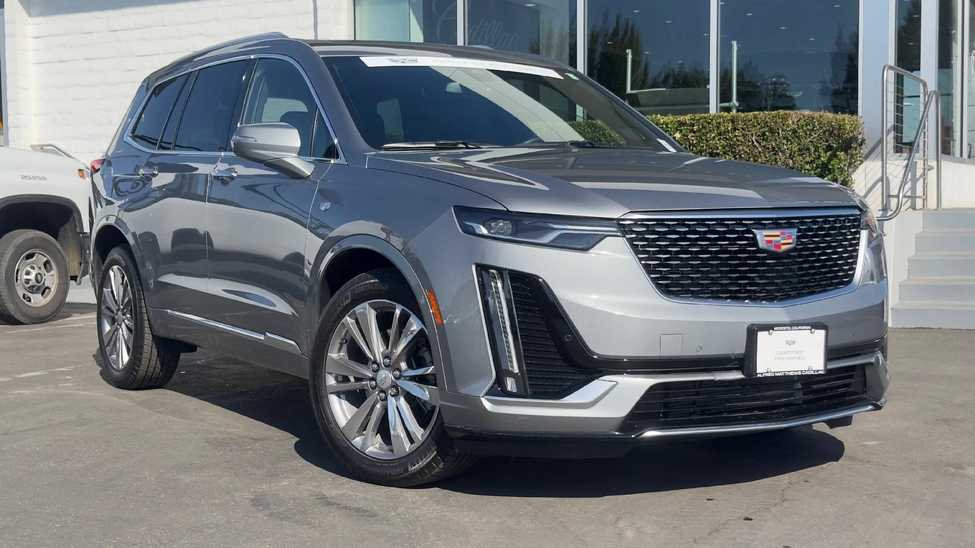 Certified 2025 Cadillac XT6 Premium Luxury AWD/4WD image 1