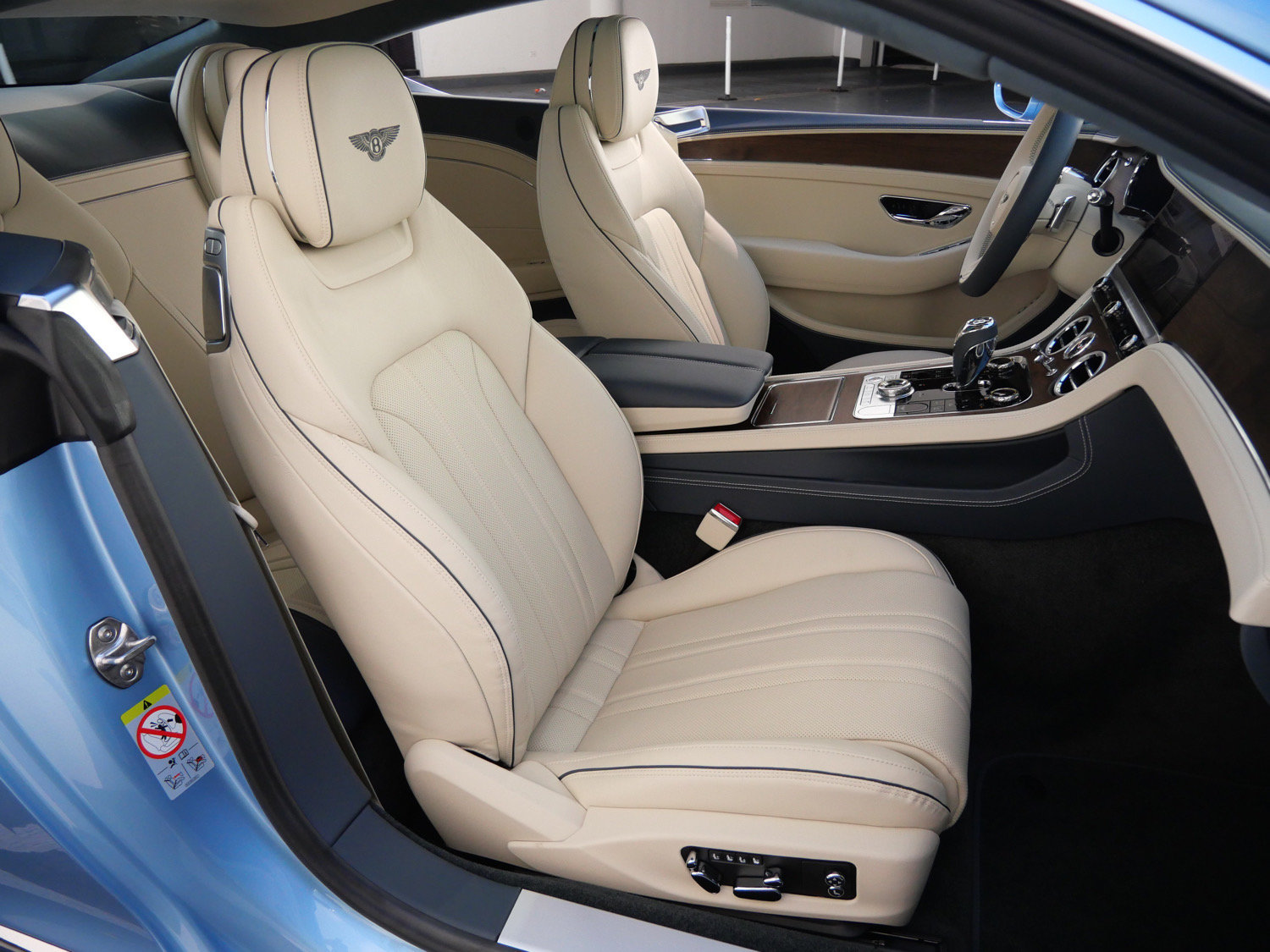 New 2026 Bentley Continental GT AWD/4WD image 21